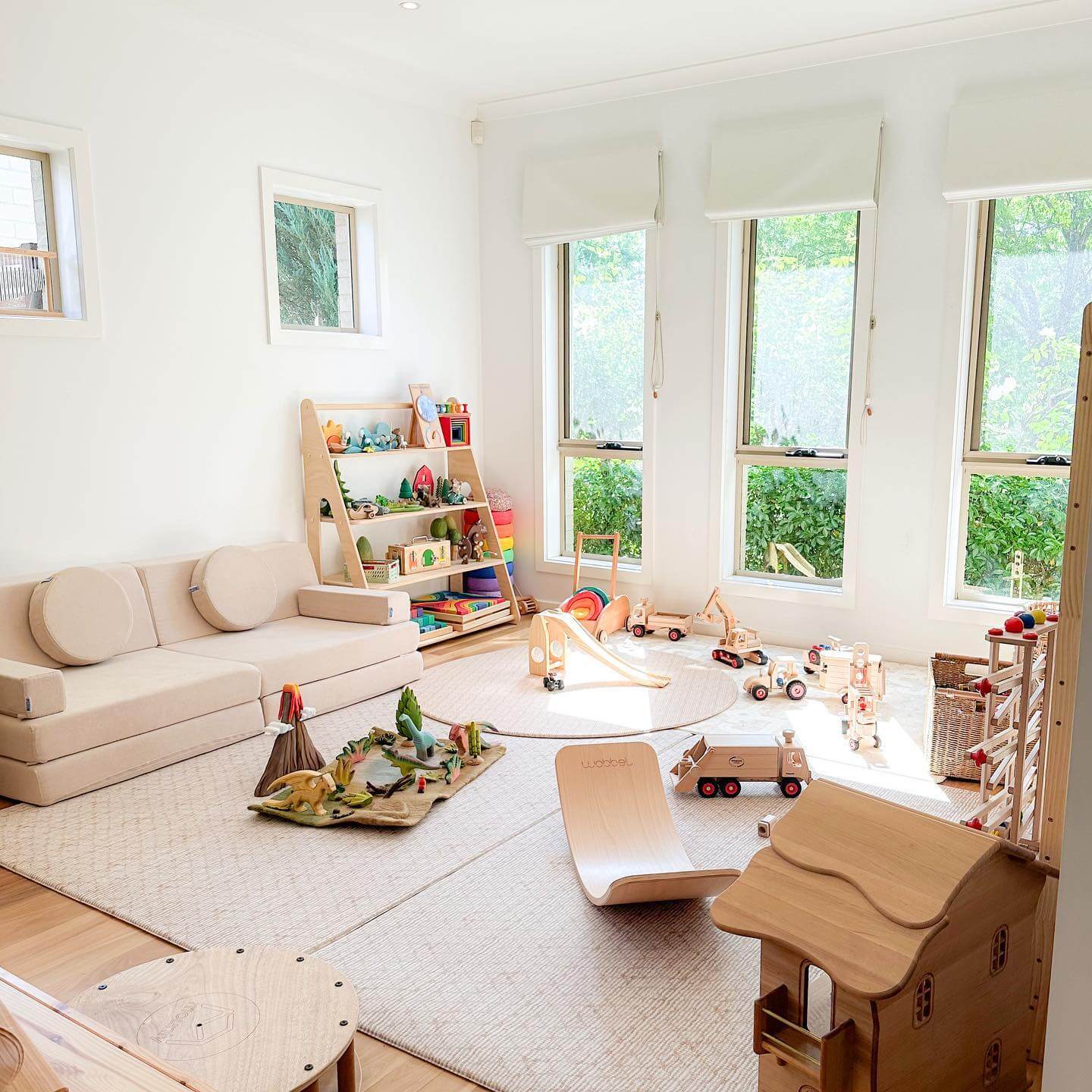 Creating the Ultimate Toddler Playroom: A Guide for Parents and Enthusiasts - 1