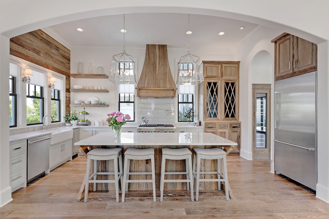 Modern Farmhouse Kitchens: A Blend of Charm and Contemporary Design - 10