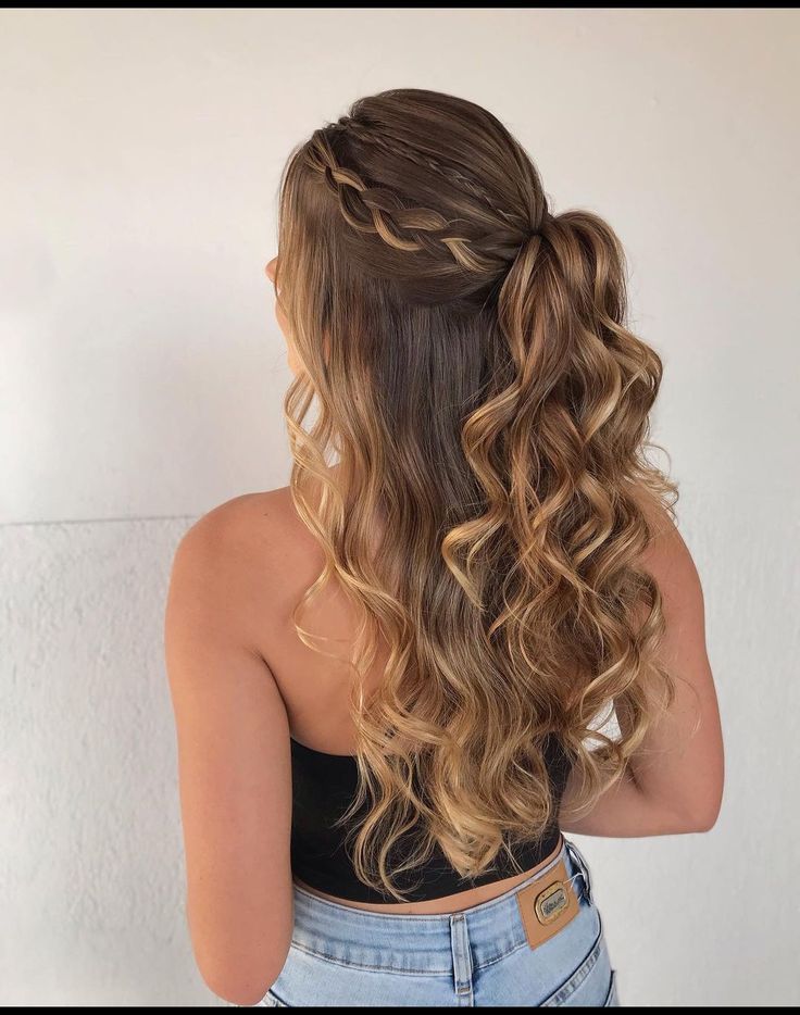 Perfect Prom Hair Ideas for Every Style and Occasion - 4