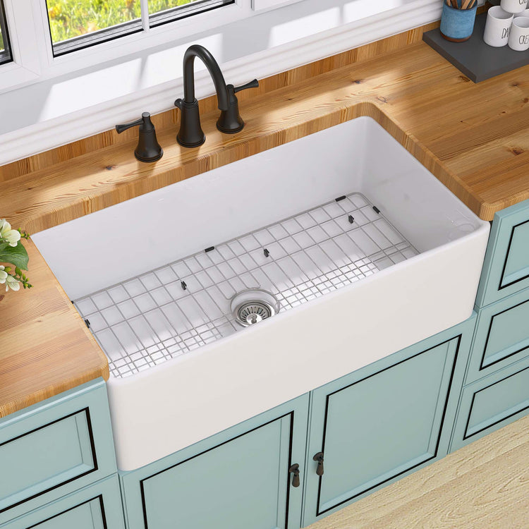 Everything You Need to Know About Choosing the Perfect Farmhouse Sink - 6