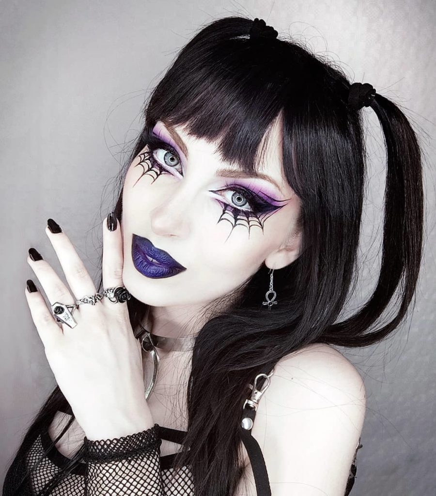 Goth Makeup: A Guide to Dark Elegance and Dramatic Looks - 4