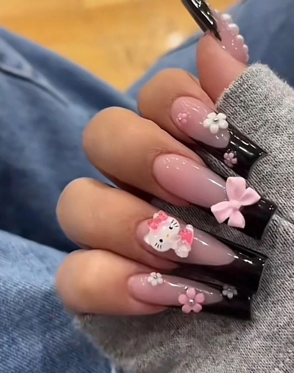 Hello Kitty Nails: A Trend You Don't Want to Miss - 8