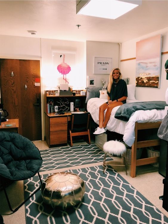 Creative Dorm Room Ideas to Maximize Comfort and Space - 7