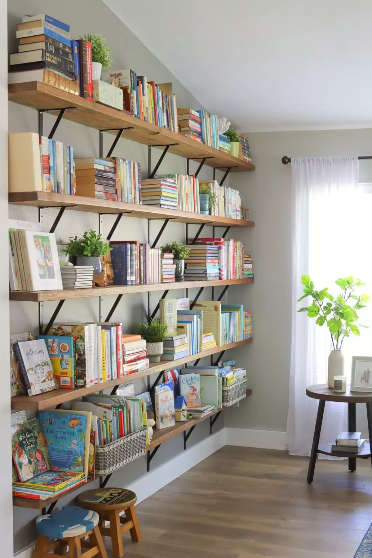 Creative and Functional Book Storage Ideas for Every Space - 2